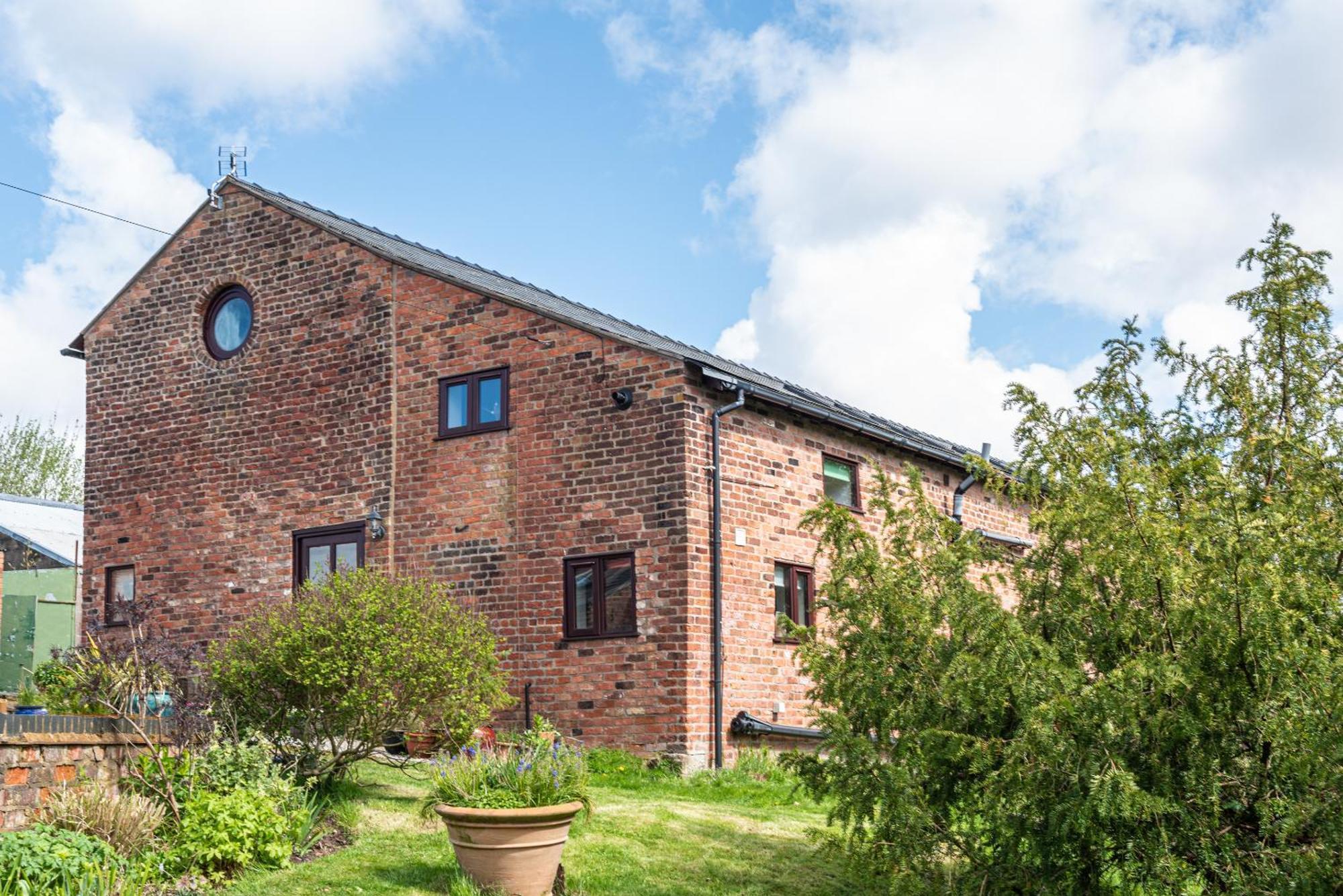 Brook Farm Barn Villa Frodsham Exterior foto